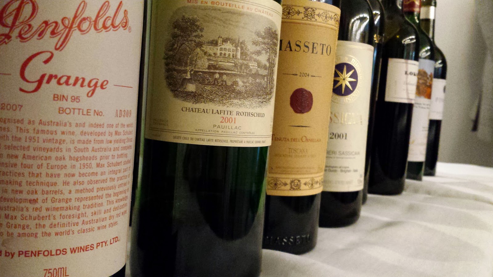 法国拉菲红酒82年拉菲多少钱一瓶拉菲价格11.jpg