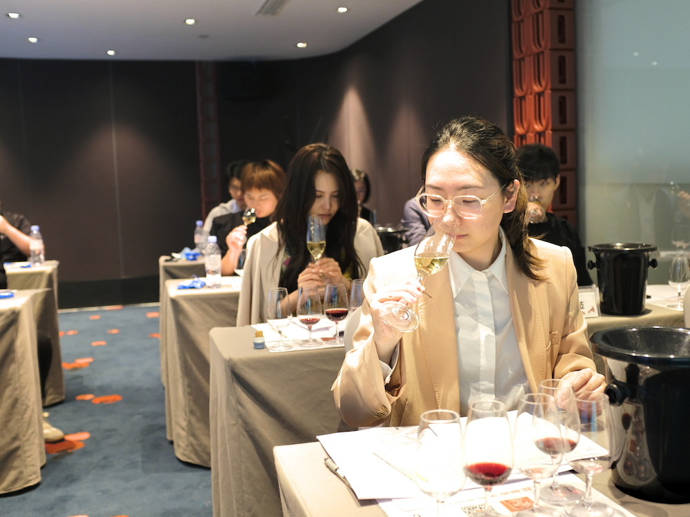 葡萄酒品酒师证书WSET品酒师认证杭州品酒师培训课程2.jpg